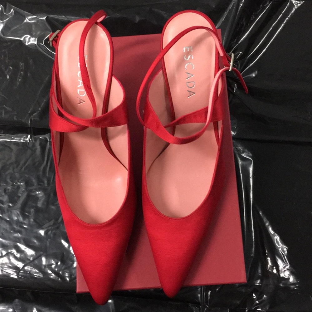 Escada Doreen red heels